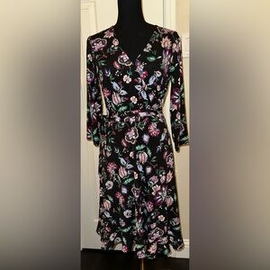Leota Libby Black Floral Faux Wrap Knit Dress Tie Waist Ruffle Hem NWT M